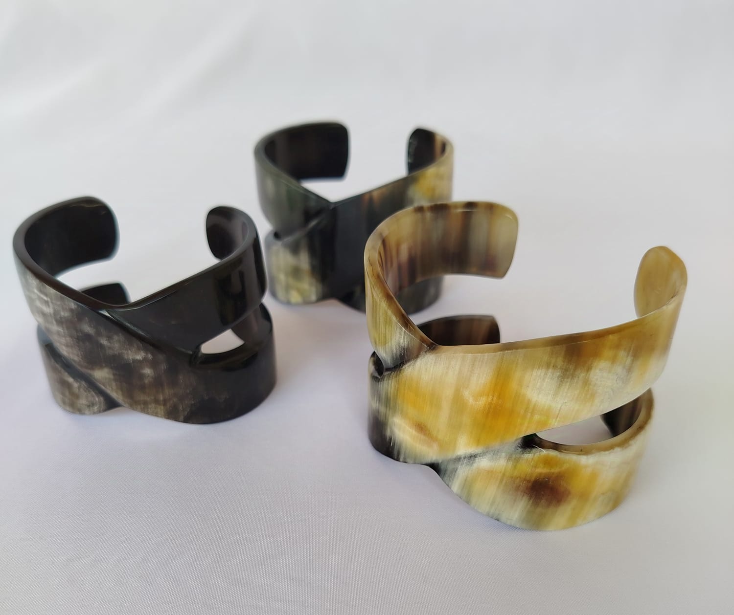 Bracelet coisé en corne de Zébu-Artisanat (2)