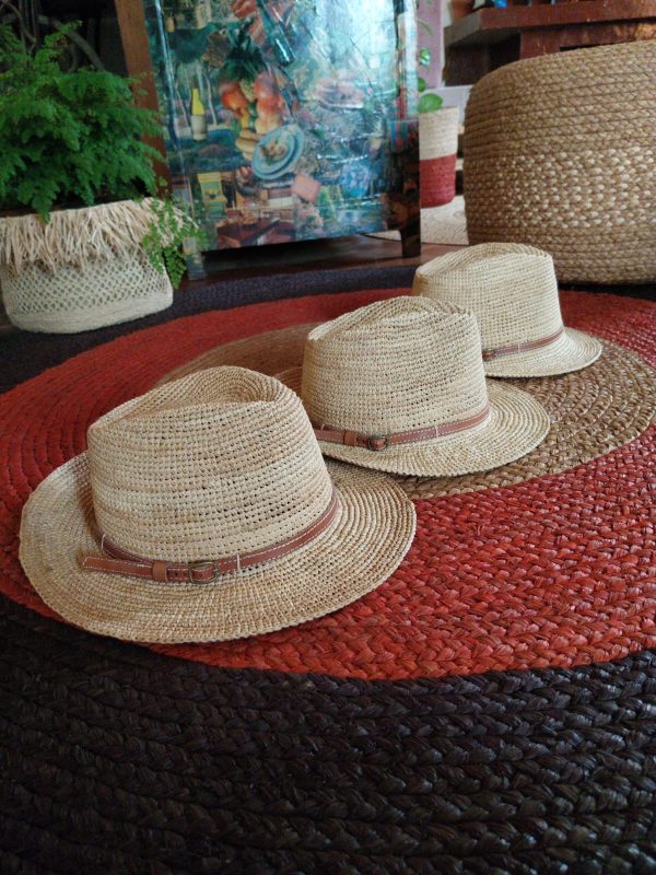 Chapeaux “Borsalinos en raphia”