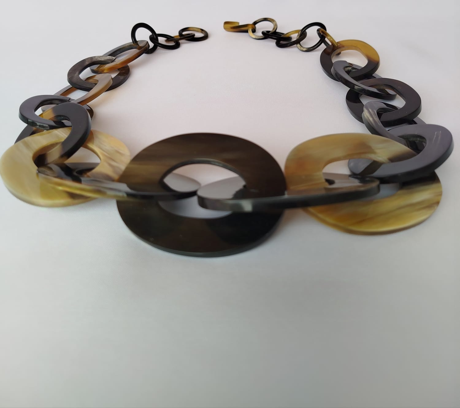 Sautoir M en corne de Zébu-Artisanat(2)