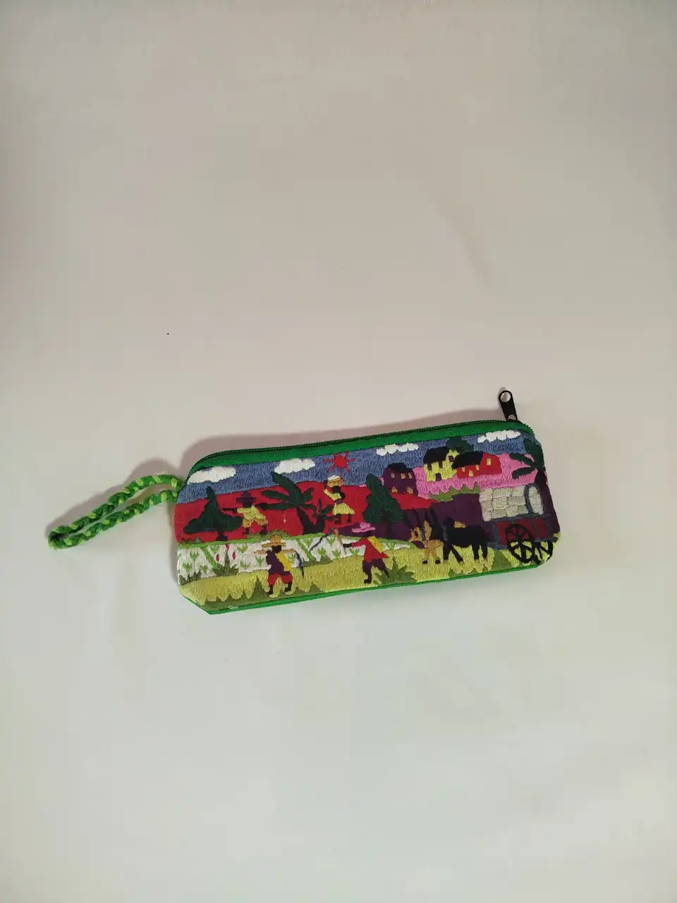 Trousse tissus Brodés (3)